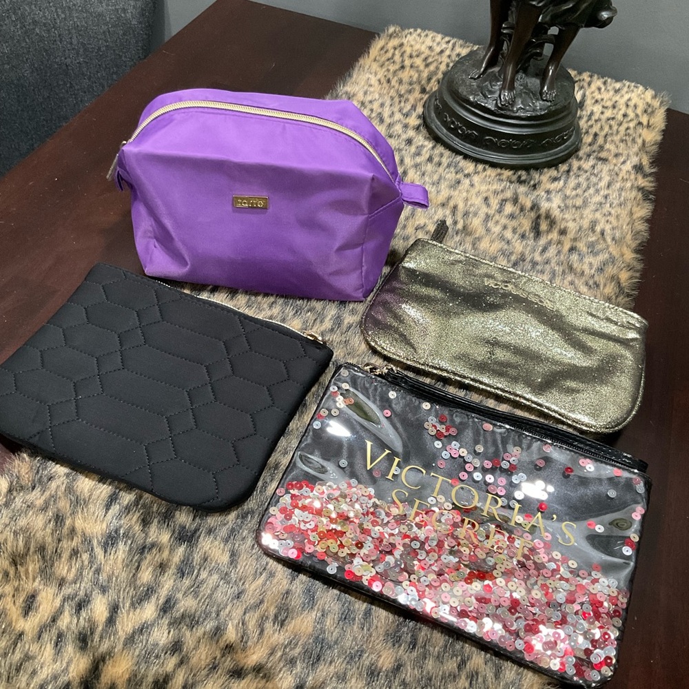 BUNDLE‎ OF COSMETIC BAGS
